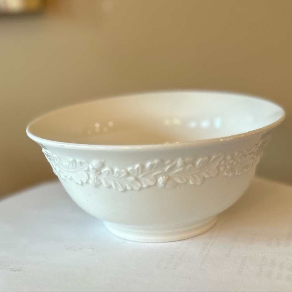 Martha Stewart Acorn Cereal/Soup Bowl